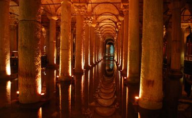 Bazilika Cistern në Stamboll: Mrekullia e arkitekturës bizantine