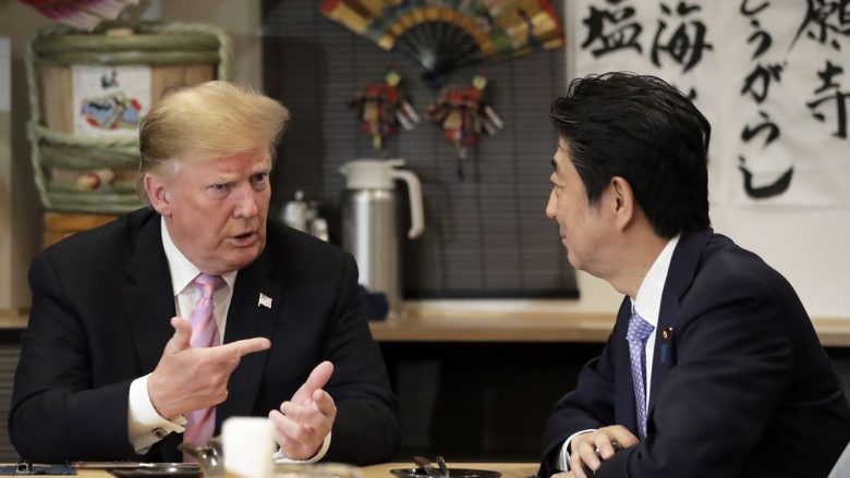 Trump nuk premton heqjen e tarifave ndaj makinave japoneze