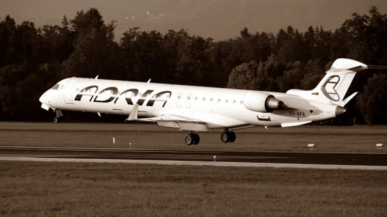 Adria Airways i jep fund shërbimit 58-vjeçar, deklaron zyrtarisht falimentimin