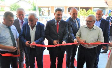 Bytyqi mori pjesë në ceremoninë e inaugurimit të shkollës së re në Tërrnje të Suharekës