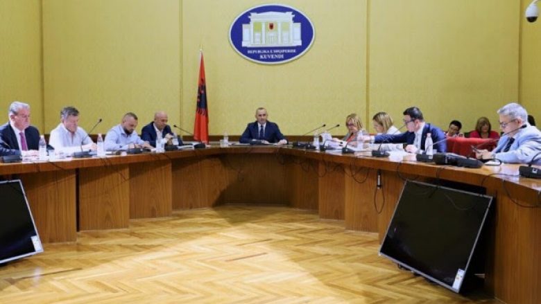 Komisioni Hetimor do të thërrasë Presidentin Meta të dëshmojë më 6 shtator