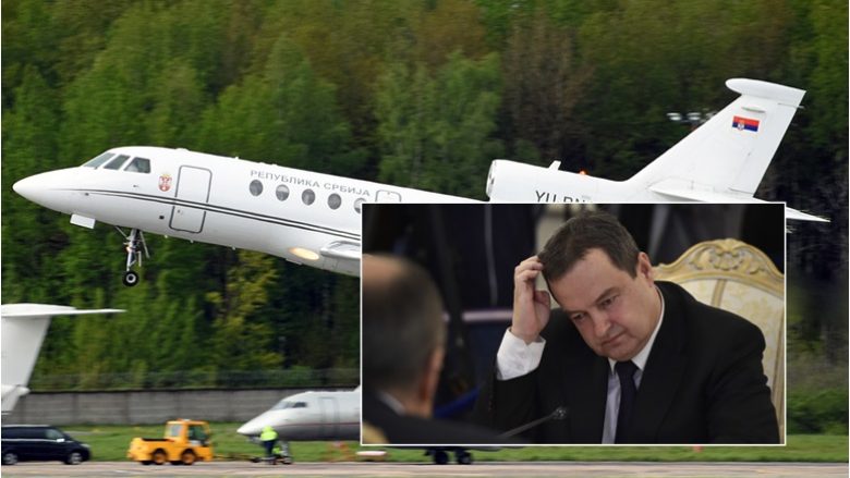 Rrufeja godet aeroplanin ku gjendej Daçiq, piloti bën ulje emergjente në Slloveni