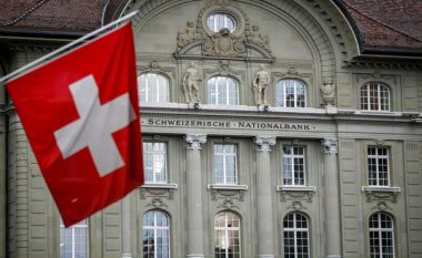 Banka Qendrore e Zvicrës nuk di si të veprojë me normat e interesit