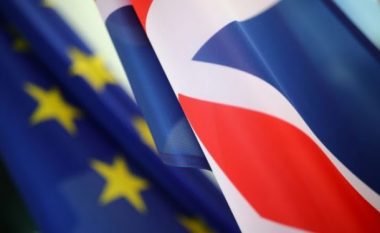 ​Londra refuzon afatin artificial për Brexit
