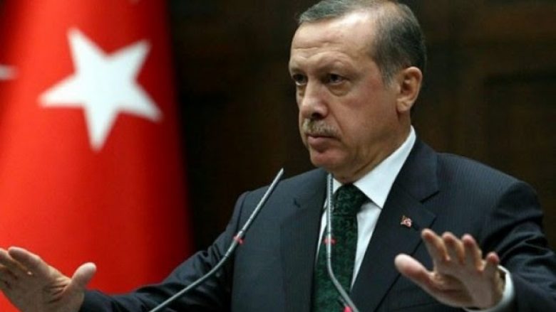 Erdogan planifikon rikthimin e refugjatëve në Siri