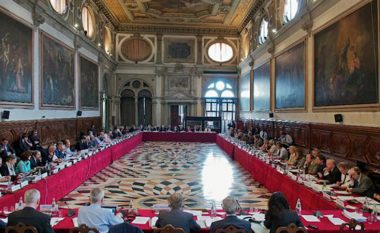 Interpretime të ndryshme për rekomandimet e Komisionit të Venecias për Ligjin e Gjuhëve