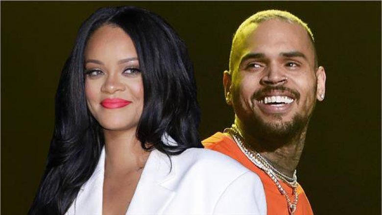 Chris Brown zemëron fansat për komentin ngacmues në imazhin e Rihannas