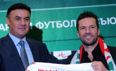 Kryetari i Federatës së futbollit të Bullgarisë, Mihaylov, jep dorëheqje nga pozita e tij pas abuzimeve raciste të tifozëve bullgarë ndaj Anglisë