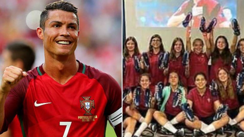Ronaldo letër emocionuese vajzave të Portugalisë U17 dhe nga një dhuratë për secilën