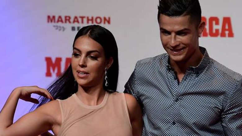 Cristiano Ronaldo dhe Georgina Rodriguez shijuan një darkë romantike në Itali