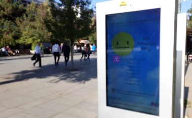 Në Prishtinë vendosen monitorët për publikimin e të dhënave të cilësisë së ajrit