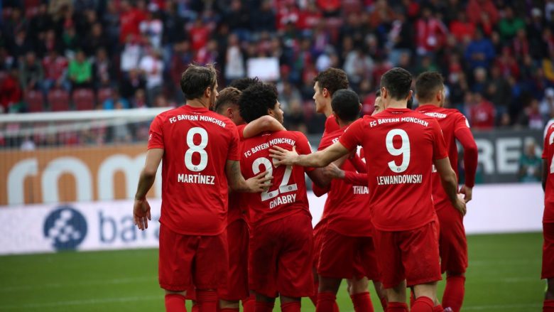 Bayerni ndalet përsëri, barazon te Augsburgu
