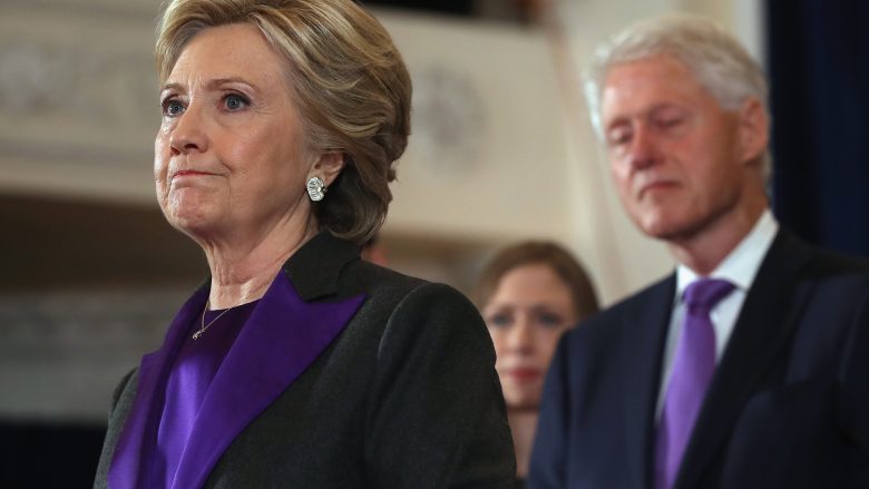 Hillary Clinton thotë se të qëndruarit me Billin edhe pas tradhtisë, ishte vendimi më i guximshëm që ka marrë në jetë