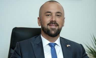 Kandidati për deputet nga koalicioni AAK-PSD, Fatos Axhemi shpalosë vështrimet e tij mbi rëndësinë e Fondit Zhvillimor