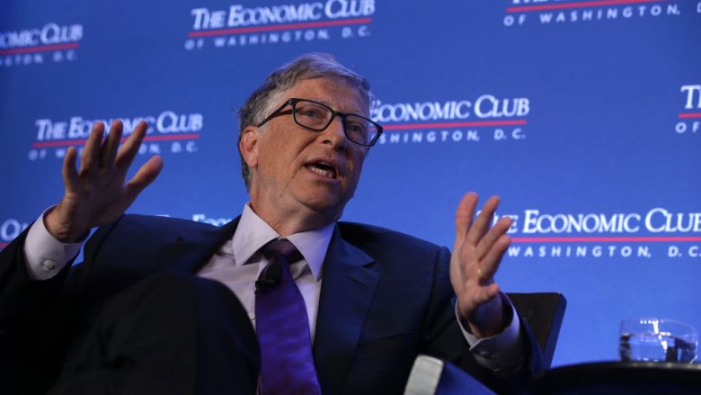 Ndryshon renditja e miliarderëve, Gates përsëri njeriu më i pasur në botë