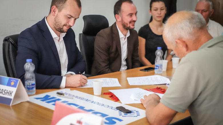 Arrihet marrëveshja mes SBASHK-ut dhe komunës së Kamenicës për reformat në arsim