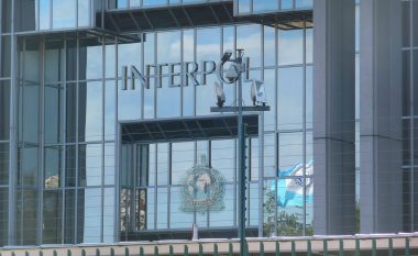 Njohësit e çështjeve të sigurisë: Shtyrja e votimit për aplikim në INTERPOL, pasojë e lobimit të dobët të Qeverisë dhe MPJ-së