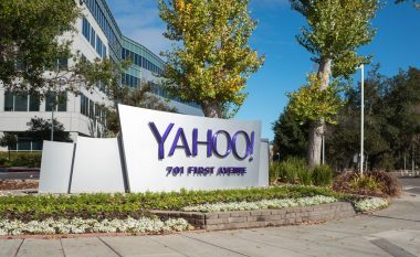 Ish-punonjësi i Yahoo pranoi se hakoi 6,000 llogari në kërkim të materialeve intime