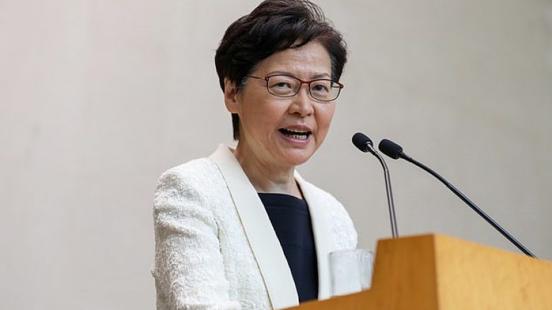Kina planifikon ta zëvendësojë lideren e Hong Kongut, shkaku i protestave të vazhdueshme