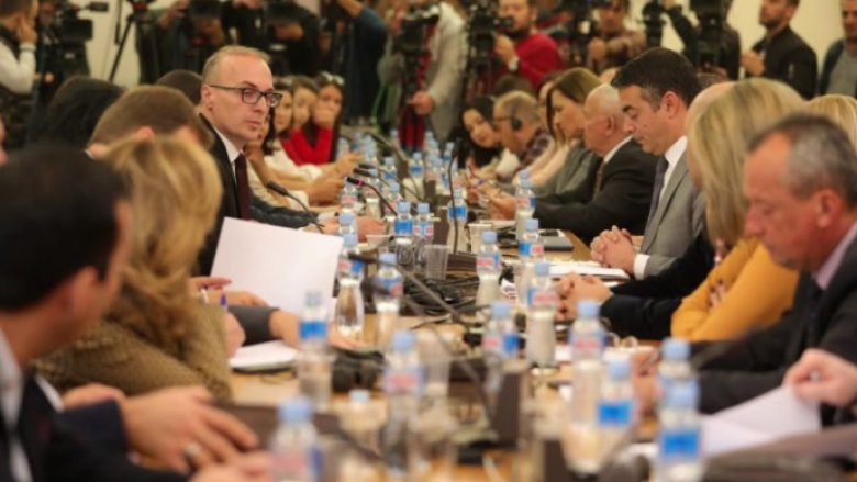 Maqedoni: Gjashtë nga ambasadorët e sapoemëruar do të referojnë para Komisionit për Politikë të Jashtme