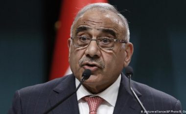 Kryeministri irakian kërkon që shteti të punojë më shumë për të ndaluar korrupsionin, pas tri ditë protestash të vazhdueshme ku mbetën të vdekur 44 persona