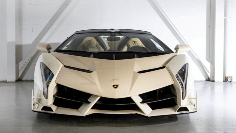 Lamborghini më i shtrenjtë ndonjëherë që është shitur në ankand, arrin dyfishin e çmimit me të cilin doli në shitje