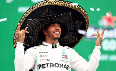 Hamilton fiton në Meksikë dhe është shumë pranë titullit të gjashtë