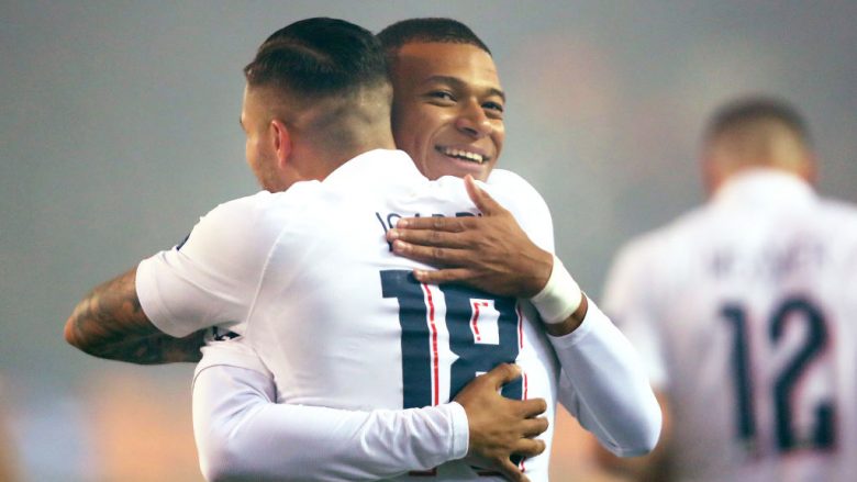 Mauro Icardi dhe Kylian Mbappe (Foto: Dean Mouhtaropoulos/Getty Images/Guliver)