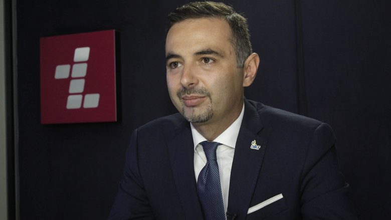 Kandidati i AKR-së për deputet Valdrin Lluka: Fokusi ynë do të jetë zhvillimi ekonomik