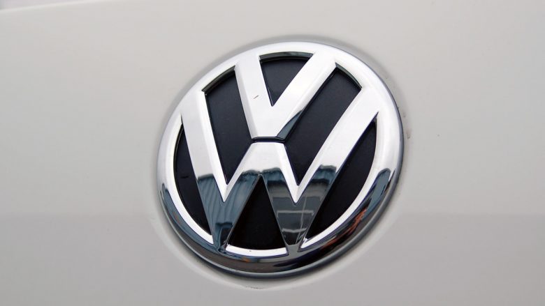 Volkswagen shfaq për herë të parë modelin Golf, dy javë para se ta prezantojë zyrtarisht