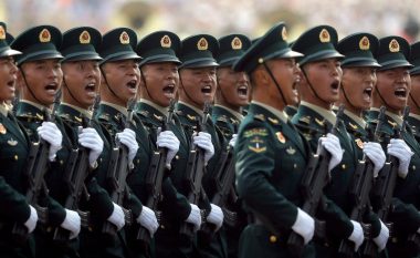 Shtatë fotografitë nga 70 vjetori i Partisë Komuniste të Kinës që tregojnë se sa e fuqishme është bërë ushtria e saj