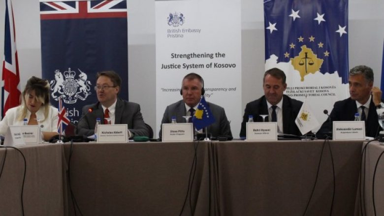 Ambasada britanike nis projektin për forcimin e sistemit të drejtësisë