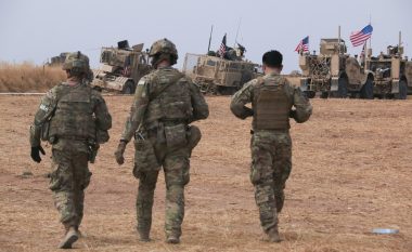 SHBA planifikon të dërgojë tanke dhe trupa për të siguruar fushat e naftës në Siri