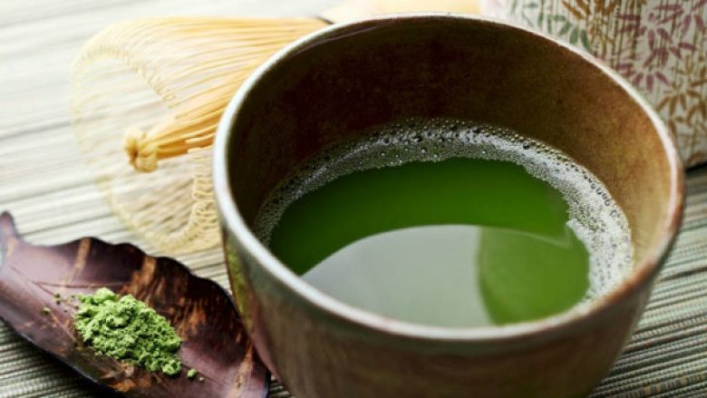 Çaji japonez që jua djegë dhjamin katërfish më shpejt, e lufton kancerin dhe jua rritë energjinë