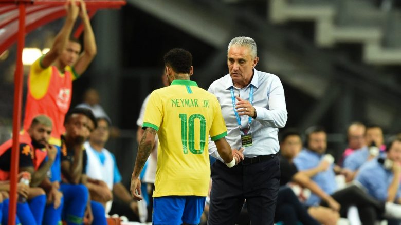 Neymar lëndohet në miqësoren ndaj Nigerisë, detyrohet ta lëshoj fushën