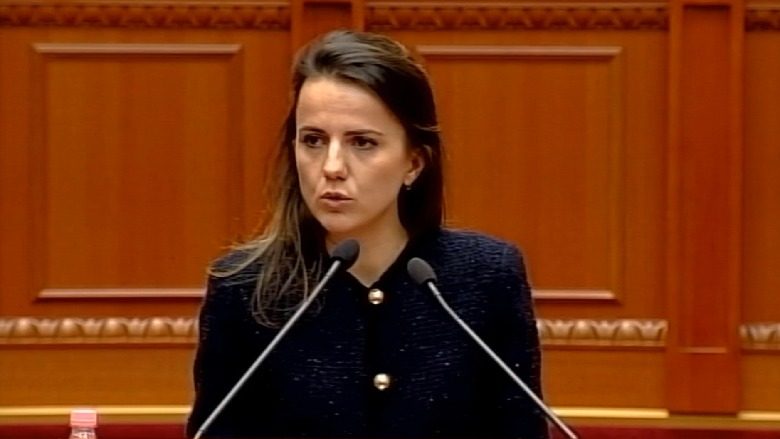Rudina Hajdari: Më kanë kërcënuar me jetë, merrni masa para se të kemi ndonjë viktimë