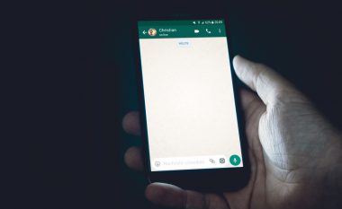 WhatsApp do të sjell mesazhet ‘vet-shkatërruese’ së shpejti