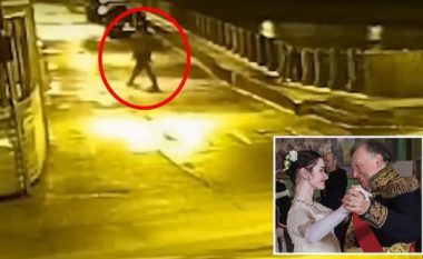 Kamerat e sigurisë kapin momentin kur historiani rus hedh pjesët e trupit të dashurës në lumë