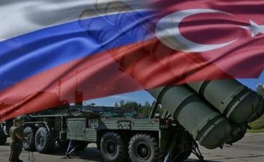 Erdogan: Turqia nuk heq dorë nga sistemi mbrojtës i Rusisë