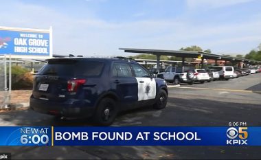 Bombë artizanale gjendet në një shkollë të mesme në Kaliforni, policia bllokon tërë zonën – ekipet e deminimit kryejnë shpërthimin e kontrolluar