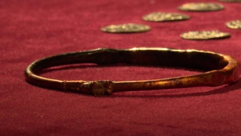 Detektorët vodhën ‘rezervat’ e Vikingëve që ‘rishkruajnë historinë’