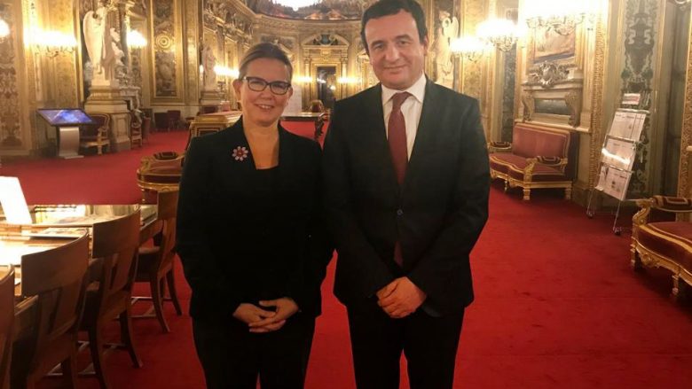 Kurti takohet me senatoren de Cidrac: Bashkëpunimi midis Kosovës e Francës mund të thellohen e zgjerohen