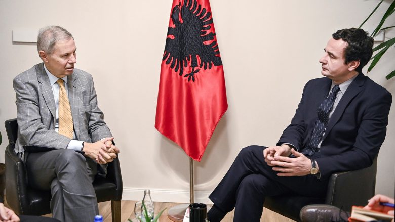 Kurti: Nuk mund të ketë marrëveshje pa dialog, as dialog me harta dhe as marrëveshje ku presidentët qëndrojnë sipër hartave