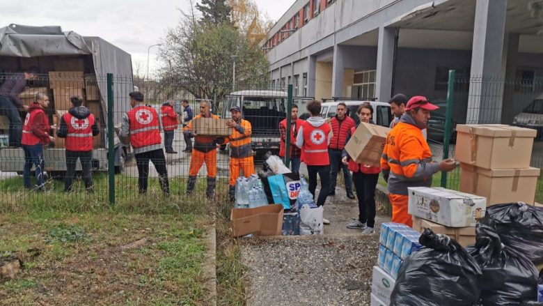 Ndërmarrja Publike “Higjiena komunale” ndihmën humanitare do ta bart në Shqipëri