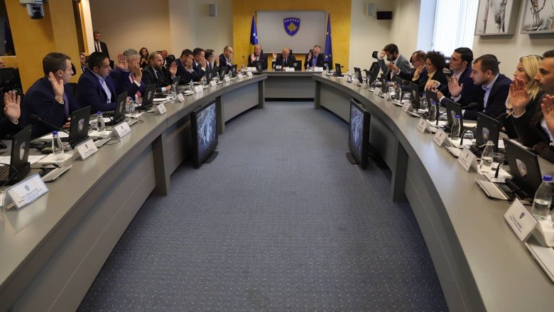 Qeveria e Kosovës ndan gjysmë milion euro për Shqipërinë