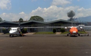 Aeroplani me pasagjerë shkaktoi aksident me fatalitet në një aeroport të Kongos