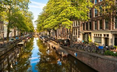 Amsterdami shpallet vendi më miqësor në botë për turistët