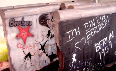 Muri i Berlinit nga çokollata