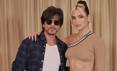 Shah Rukh Khan takoi Dua Lipën para koncertit të saj në Mumbai: Provoni hapat që ju mësova në skenë