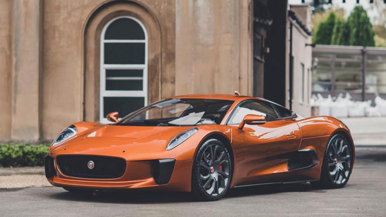 Del në shitje Jaguar C-X75 që nuk u prodhua kurrë, por u përdor në një film të James Bond